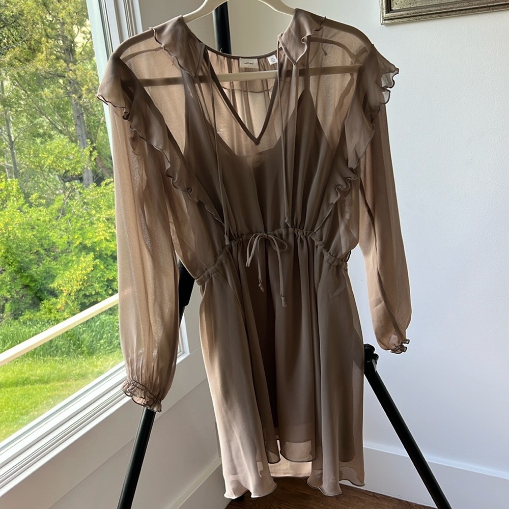 BUNDLE ANY 5 DRESSES IN MY CLOSET -$90 5 SWEATERS/ SHIRTS-$50.  MIX/MATCH -$70